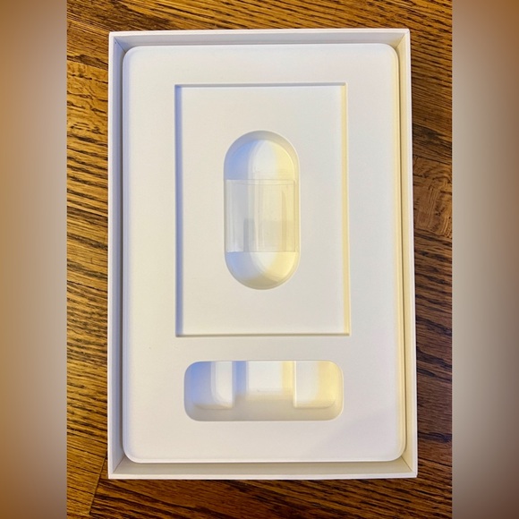 Apple Ipad Mini First Generation 16GB box for display or prop - Picture 7 of 9